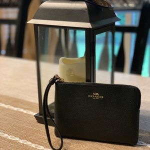 Coach Women’s Black Wristlet